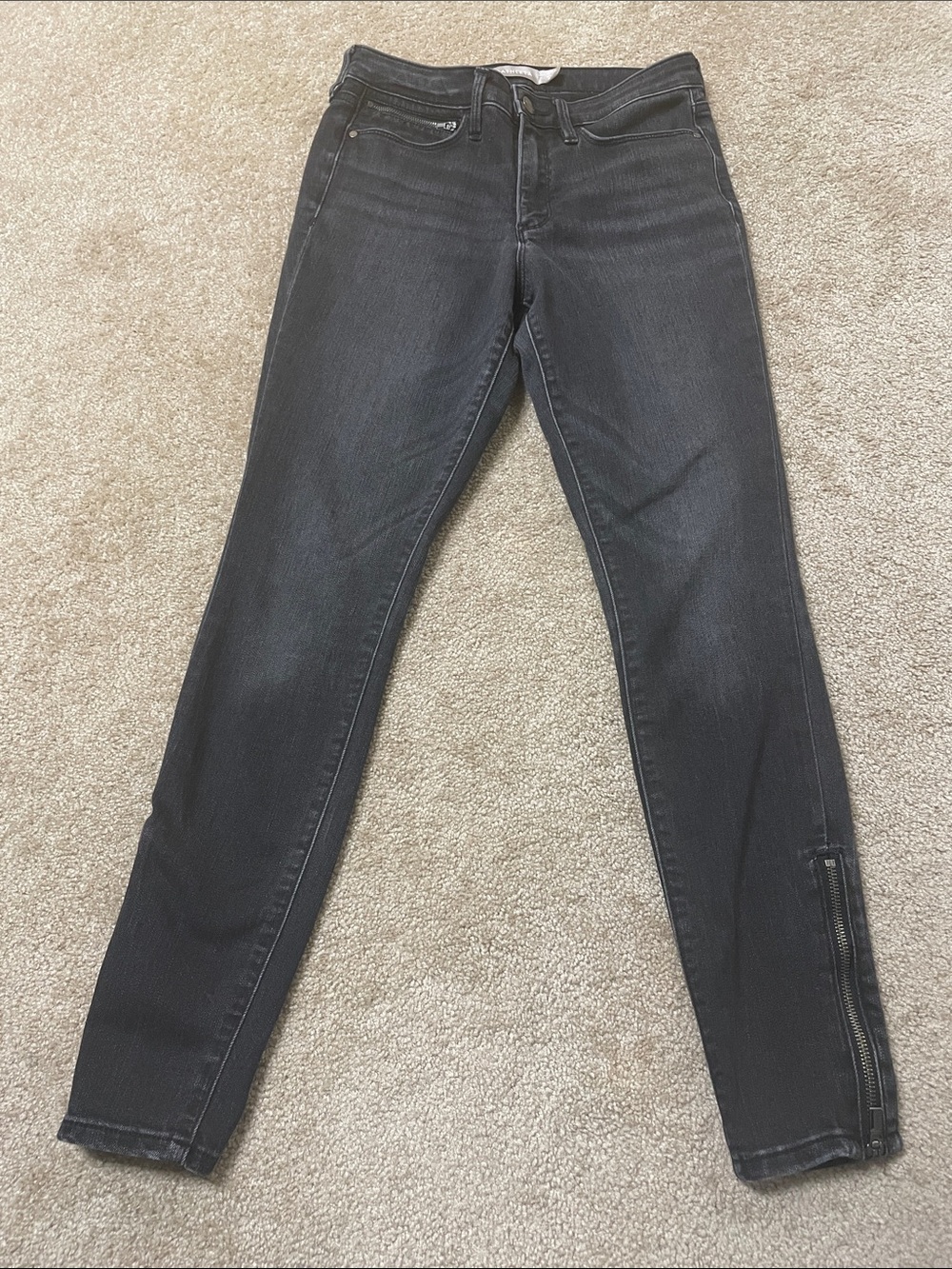 Athleta Sculptek Women’s Jeans with Zipper Ankle - Size 4